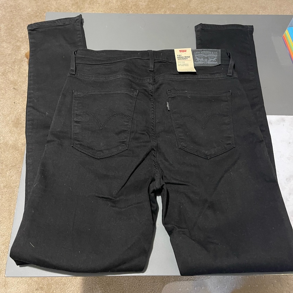 New with tags Levi 721 high rise skinny size 10 medium W30 L30